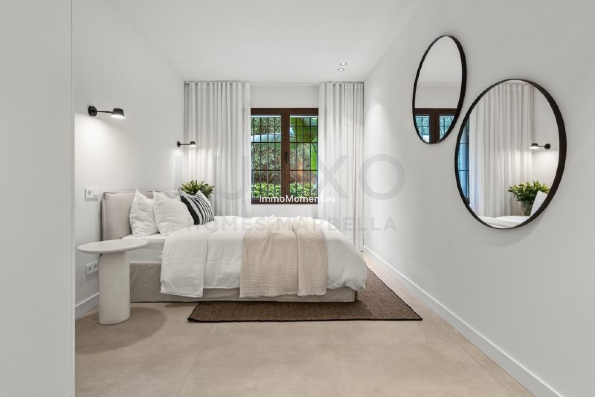 Resale - Apartment - Benahavís - Benahavís Centro