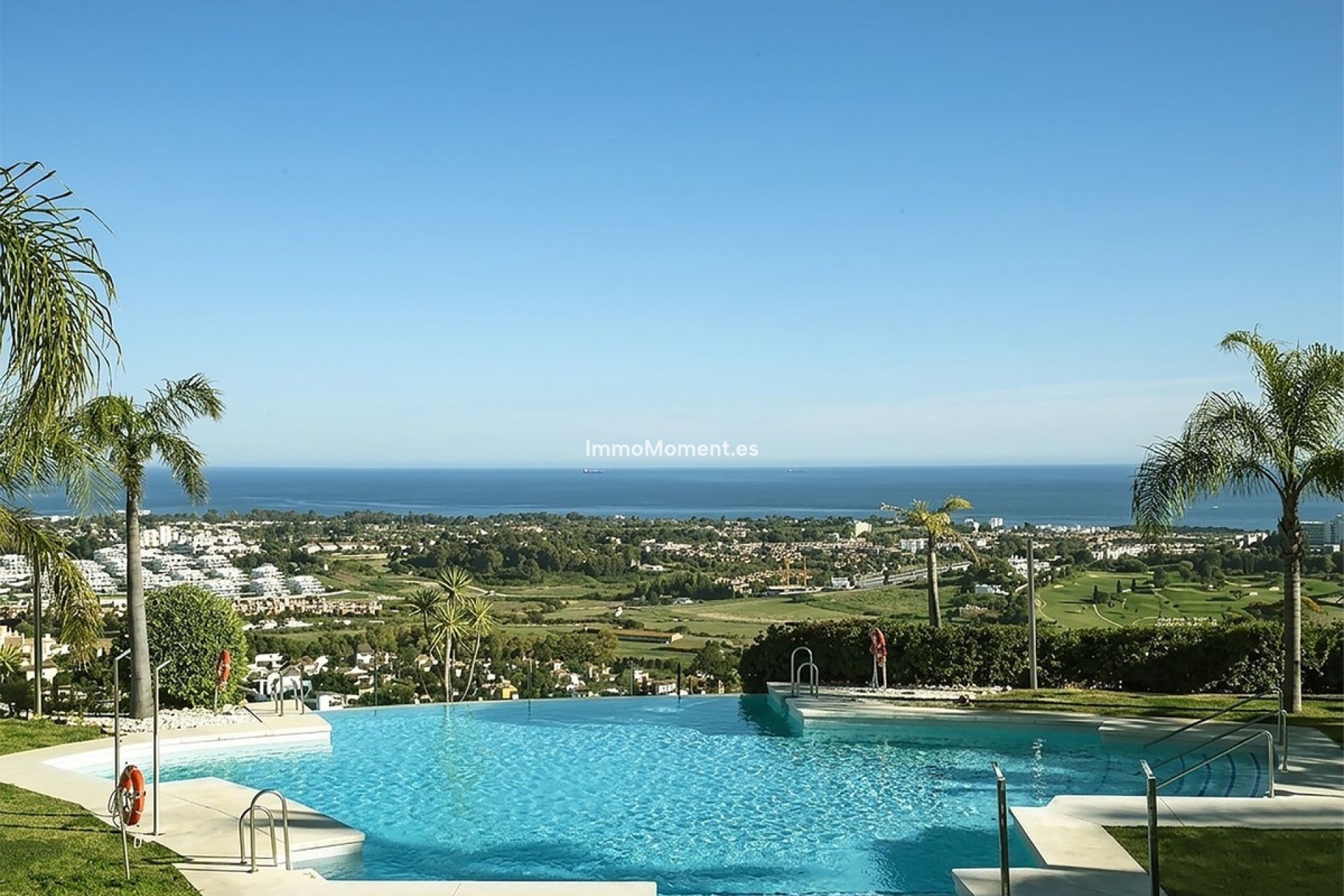 Resale - Apartment - Benahavís - Benahavís Centro