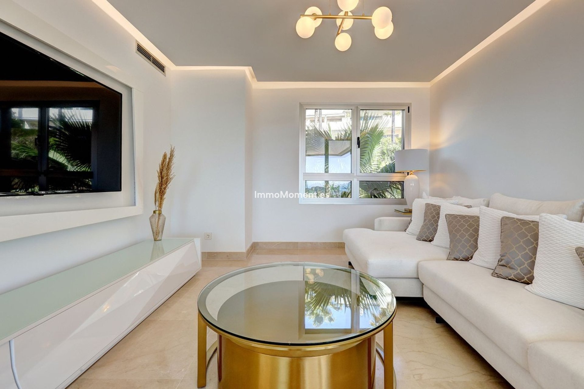 Resale - Apartment - Benahavís - Benahavís Centro