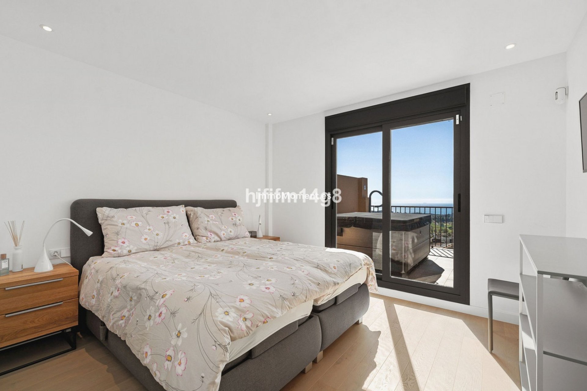 Resale - Apartment - Benahavís - Benahavís Centro