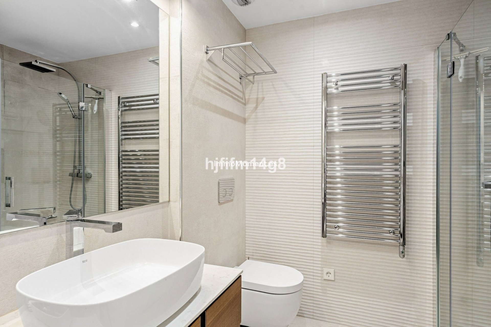 Resale - Apartment - Benahavís - Benahavís Centro