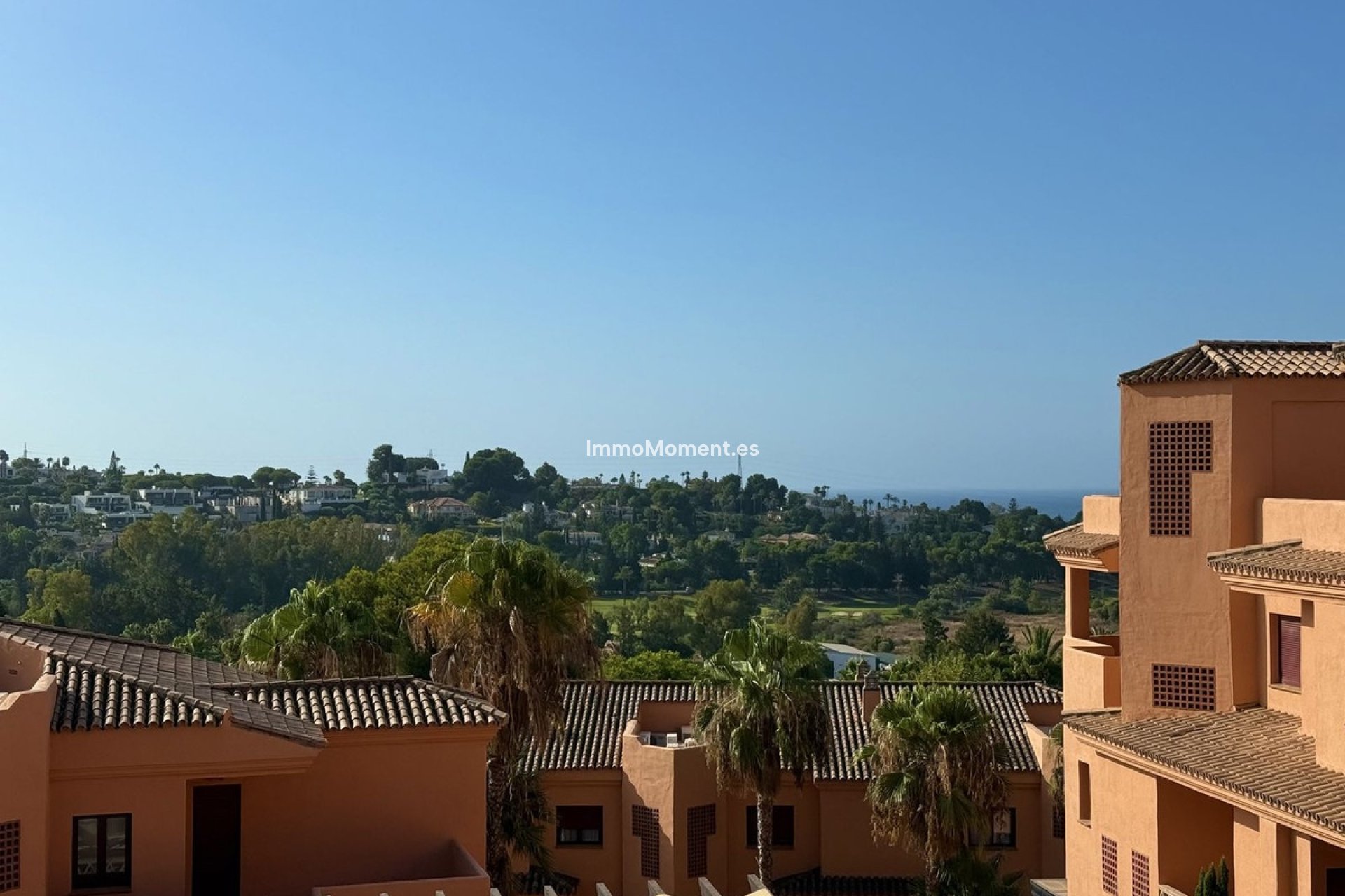 Resale - Apartment - Benahavís - Benahavís Centro