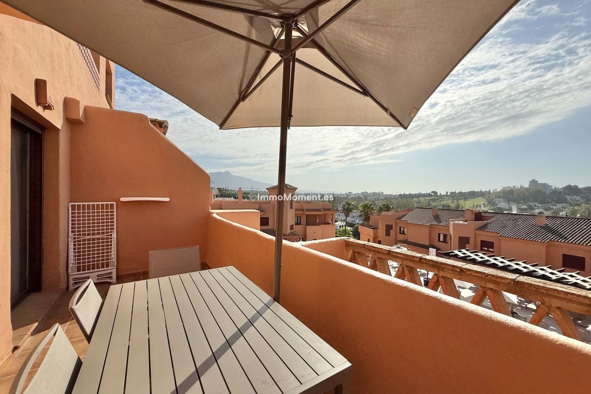 Resale - Apartment - Benahavís - Benahavís Centro