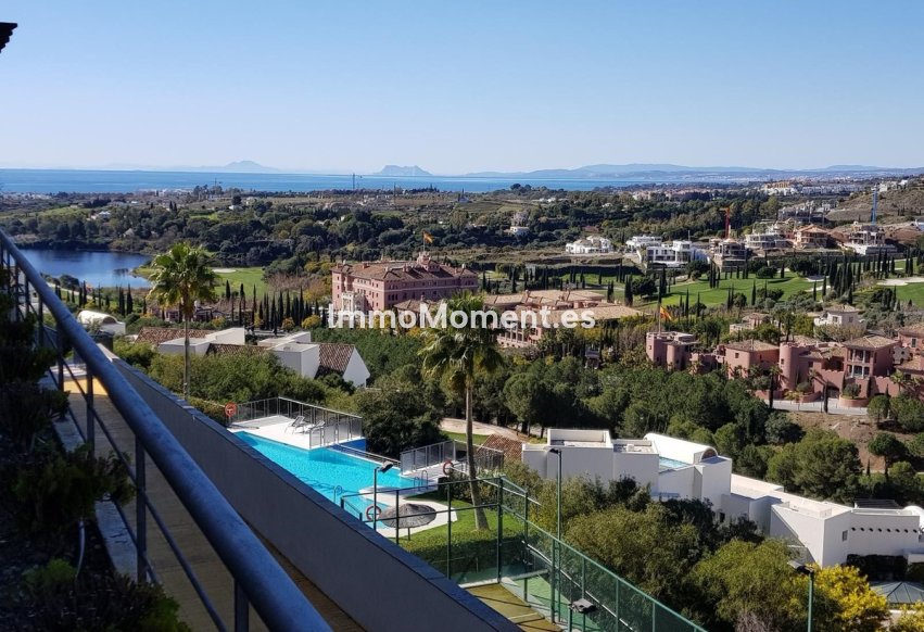 Resale - Apartment - Benahavís - Benahavís Centro