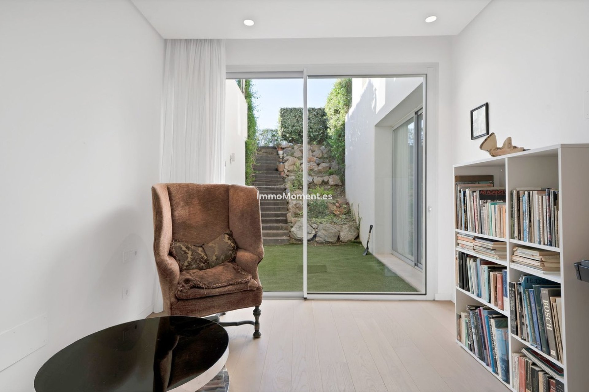 Resale - Apartment - Benahavís - Benahavís Centro