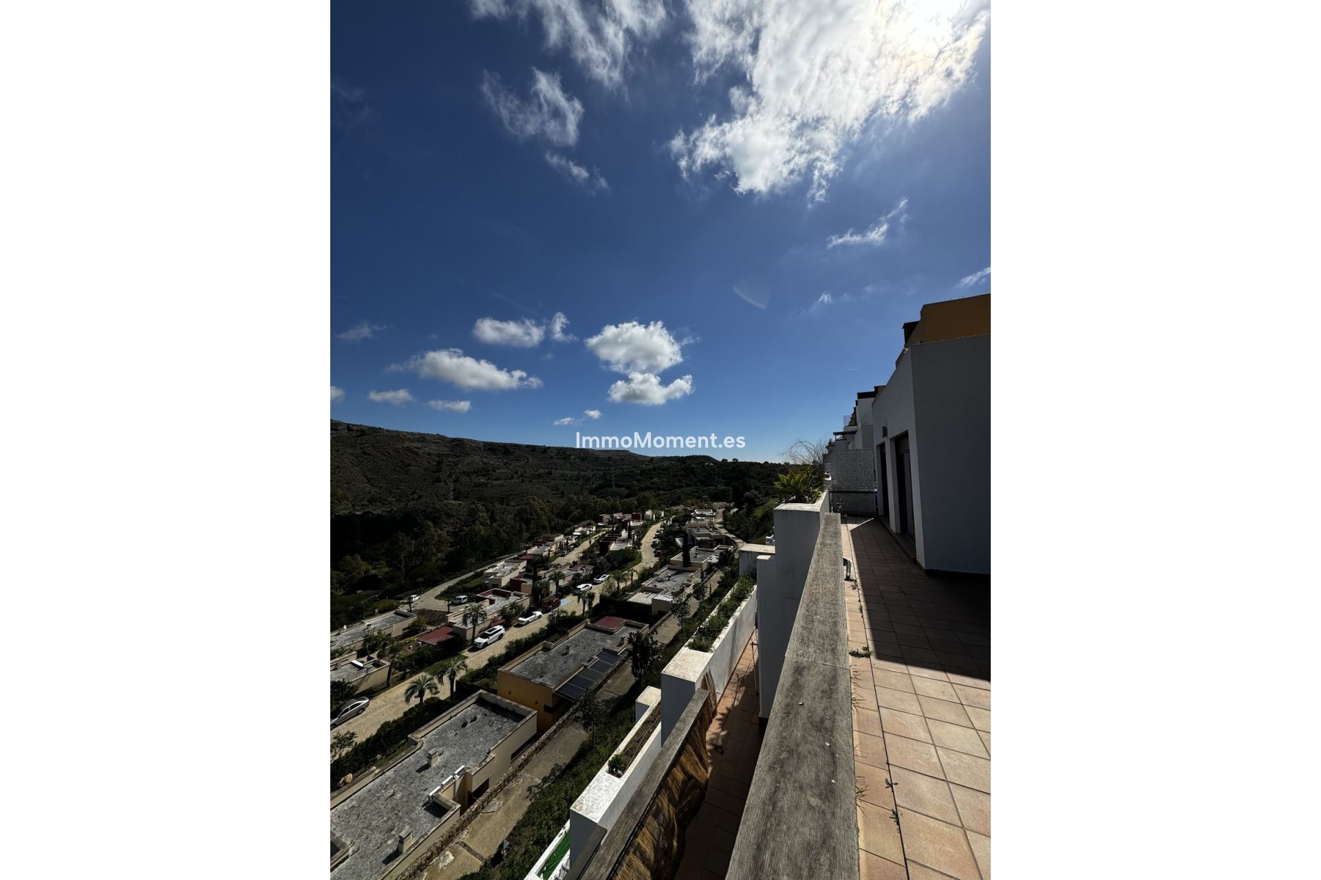 Resale - Apartment - Benahavís - Benahavís Centro