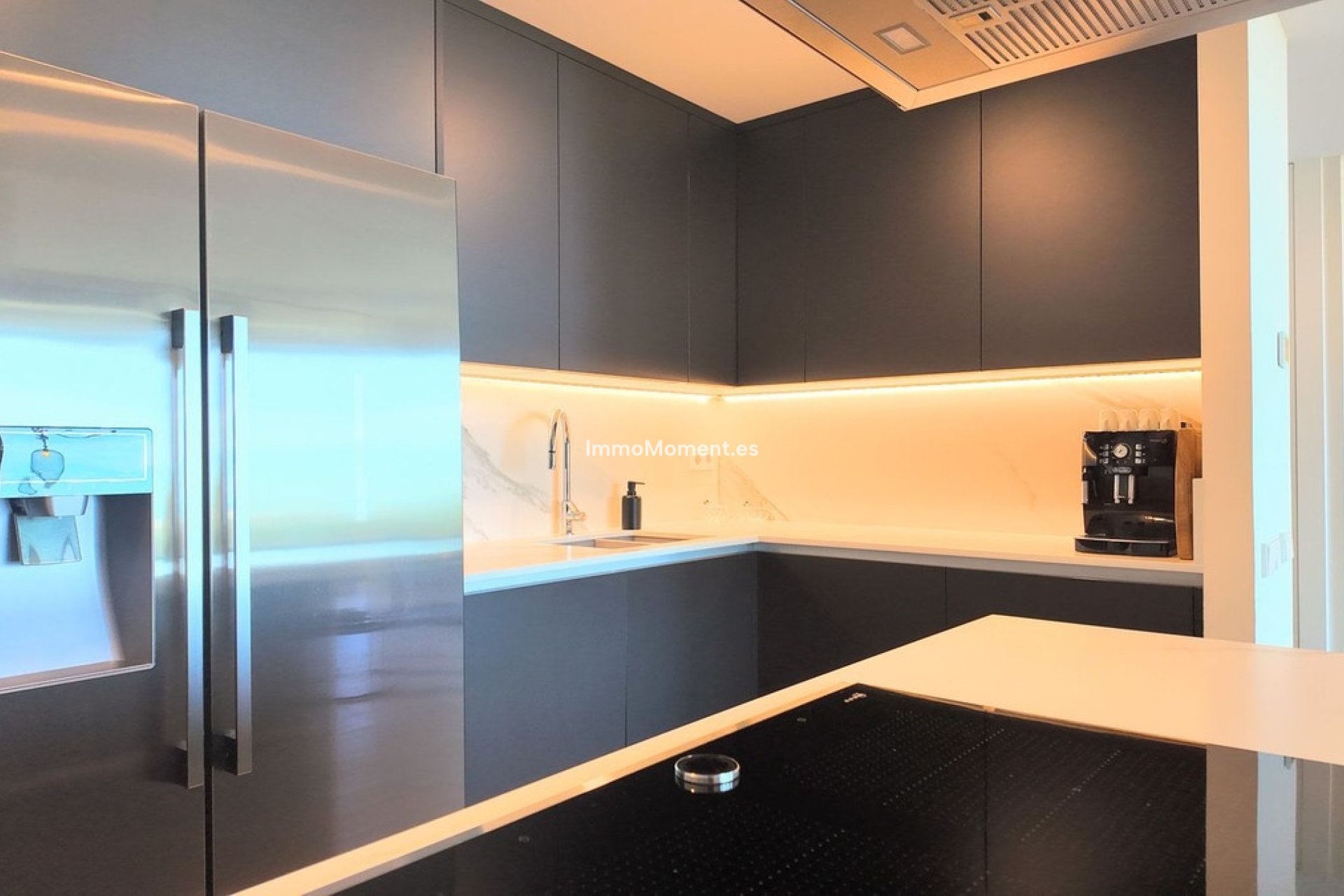 Resale - Apartment - Benahavís - Benahavís Centro