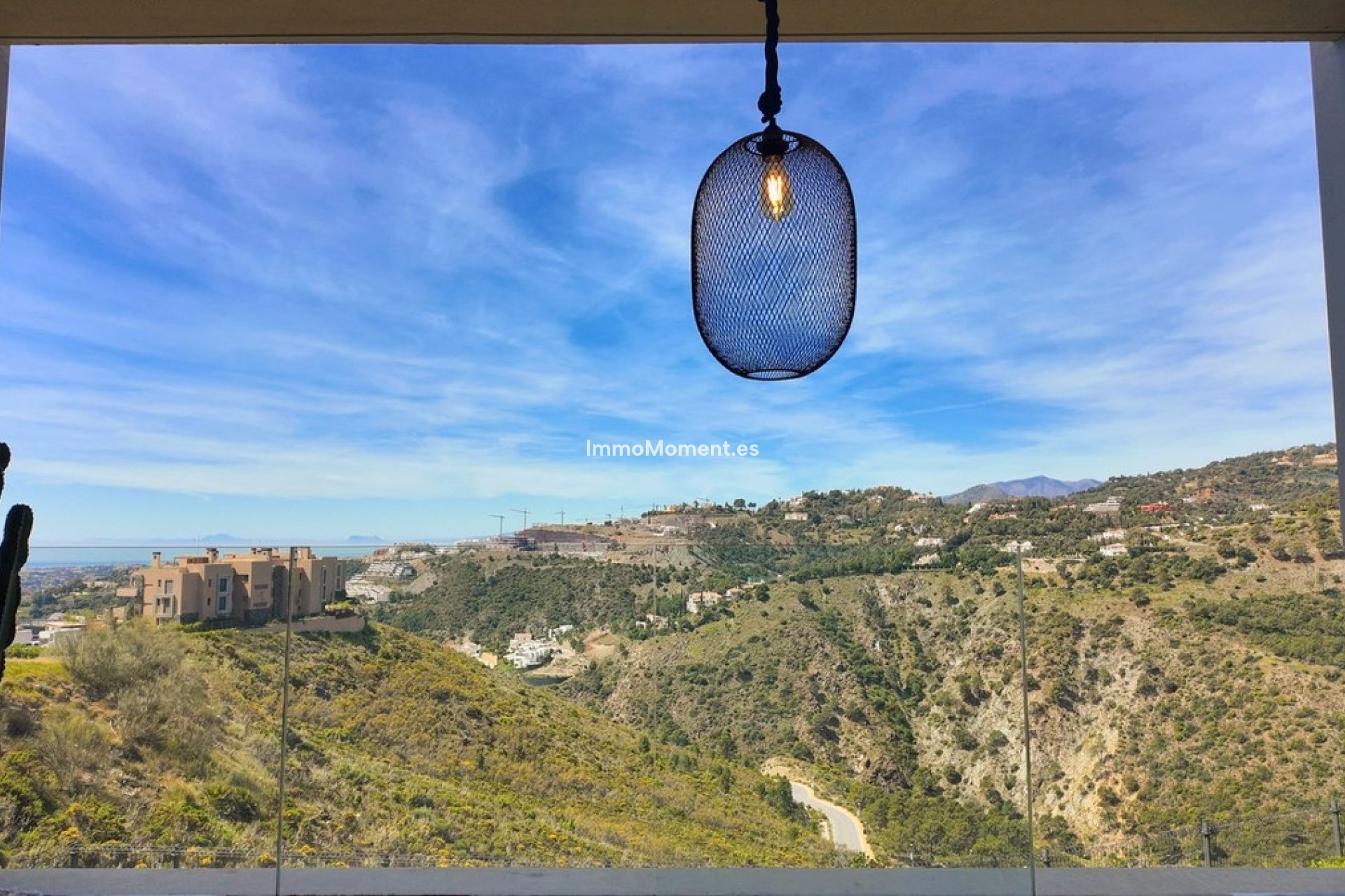 Resale - Apartment - Benahavís - Benahavís Centro