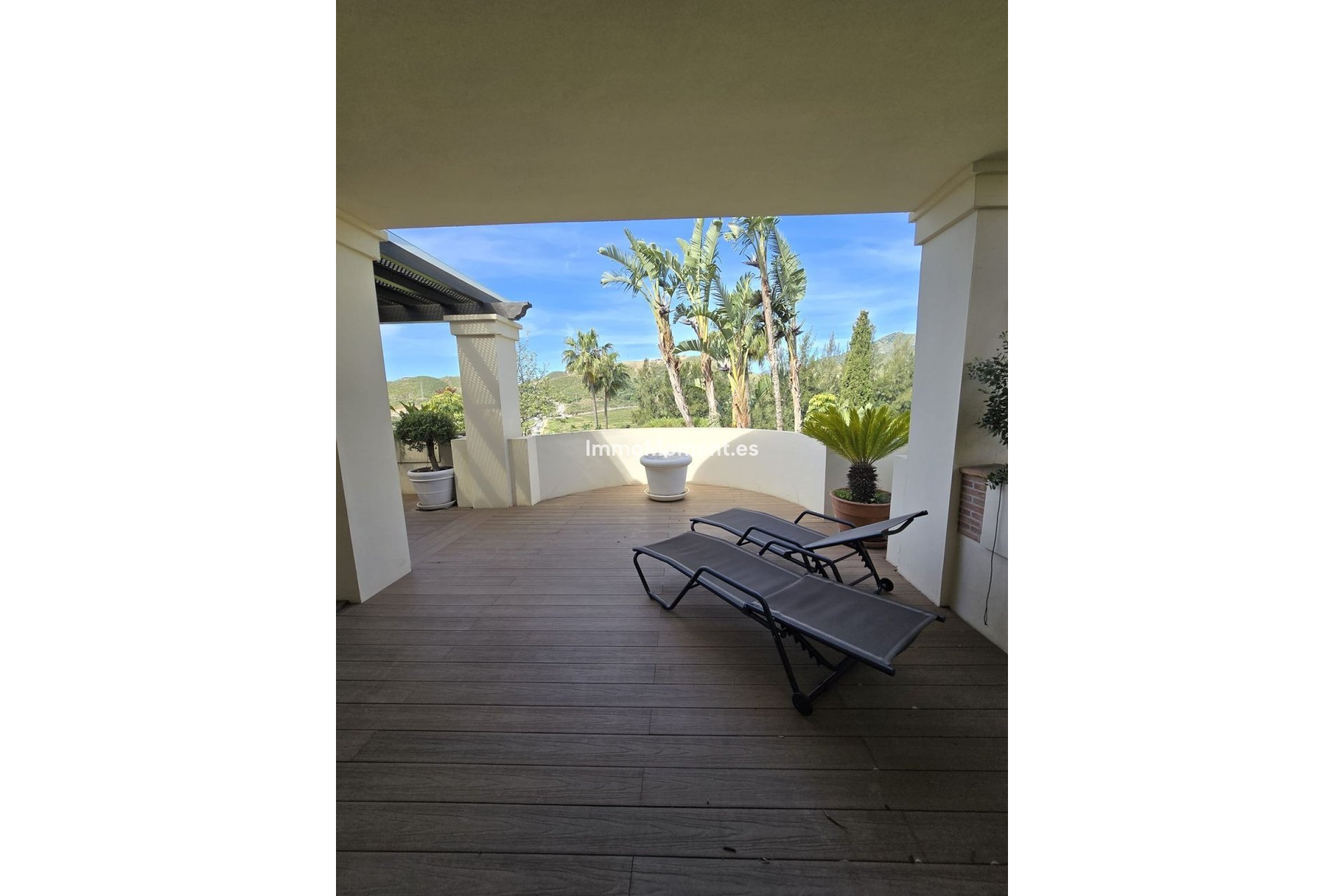 Resale - Apartment - Benahavís - Benahavís Centro