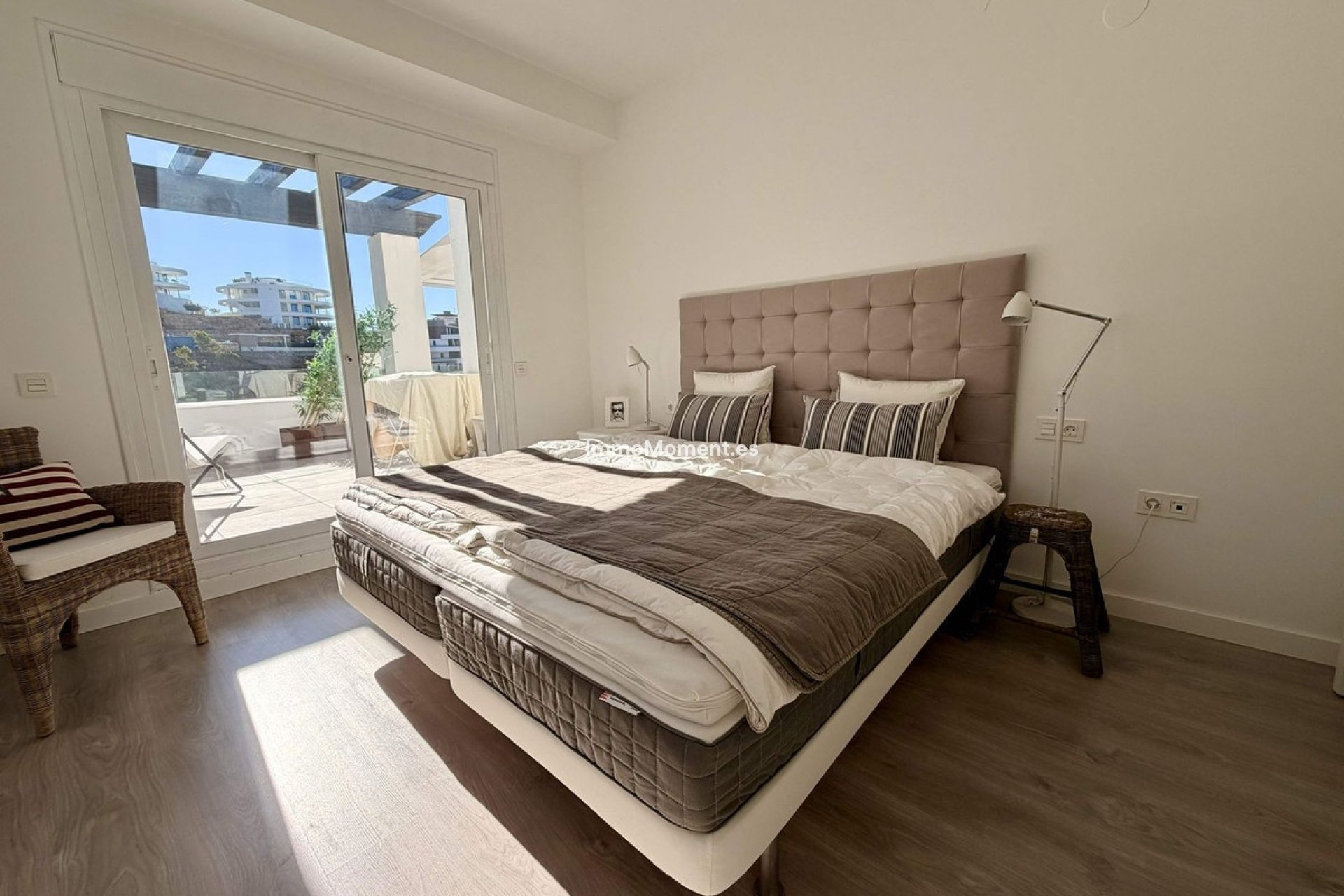 Resale - Apartment - Benahavís - Benahavís Centro