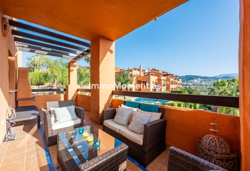 Resale - Apartment - Benahavís - Benahavís Centro