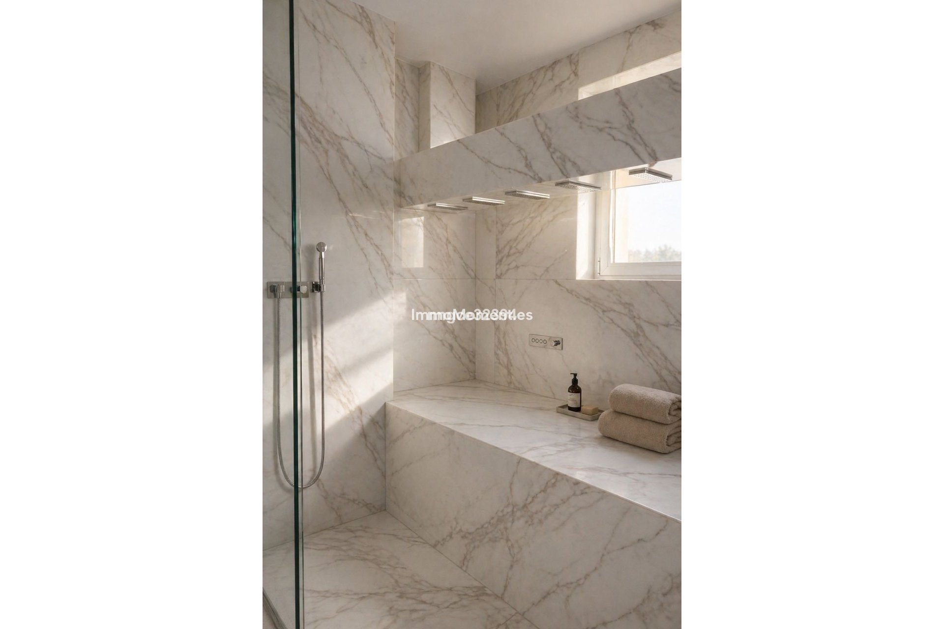 Resale - Apartment - Benahavís - Benahavís Centro