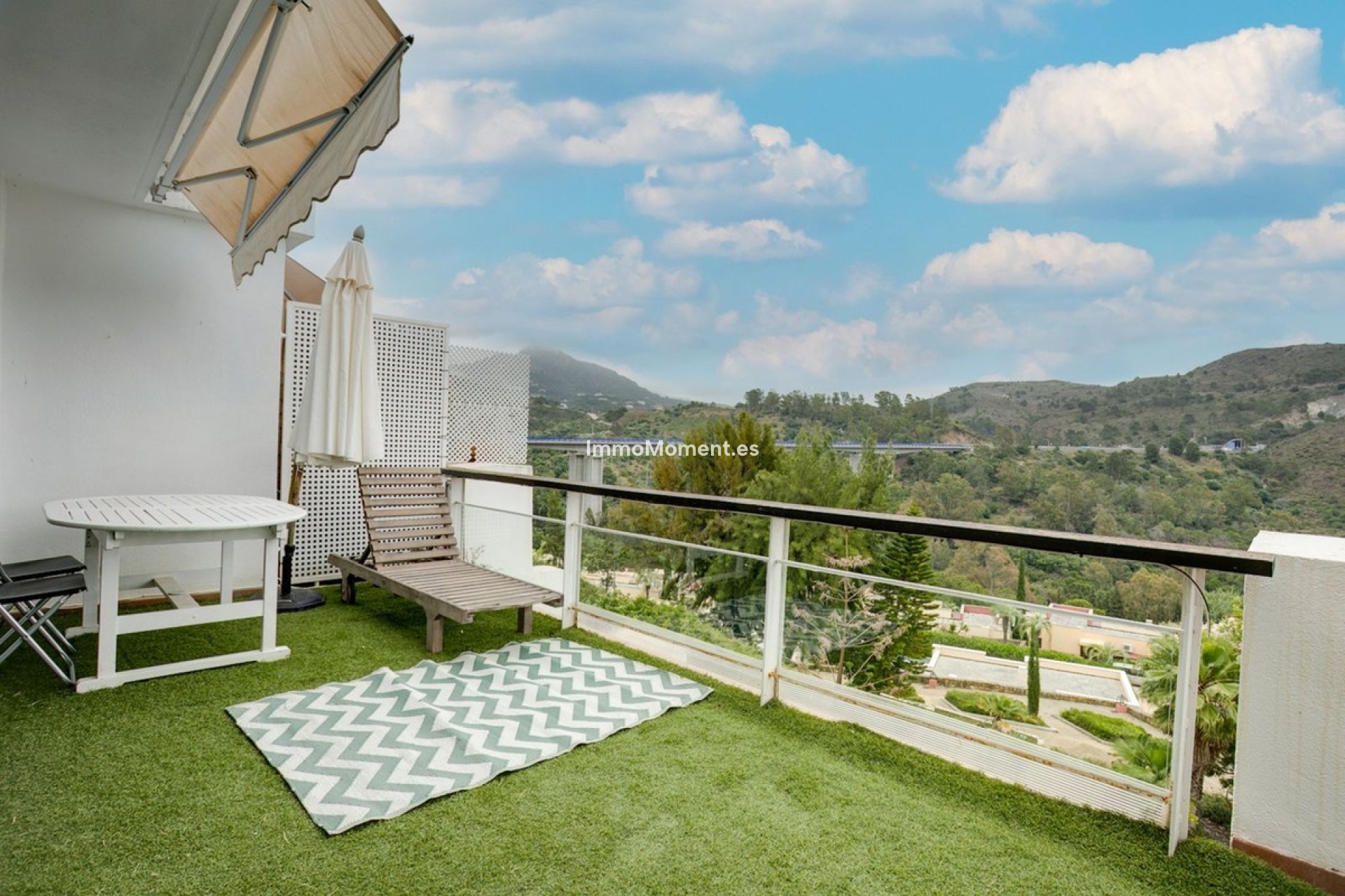 Resale - Apartment - Benahavís - Benahavís Centro