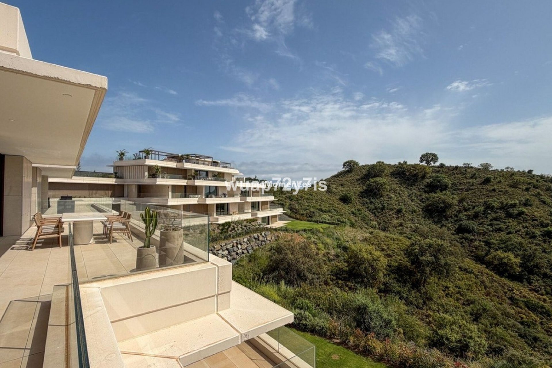 Resale - Apartment - Benahavís - Benahavís Centro