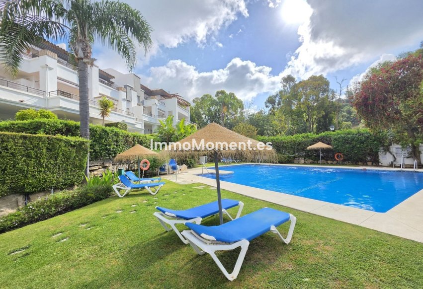 Resale - Apartment - Benahavís - Benahavís Centro