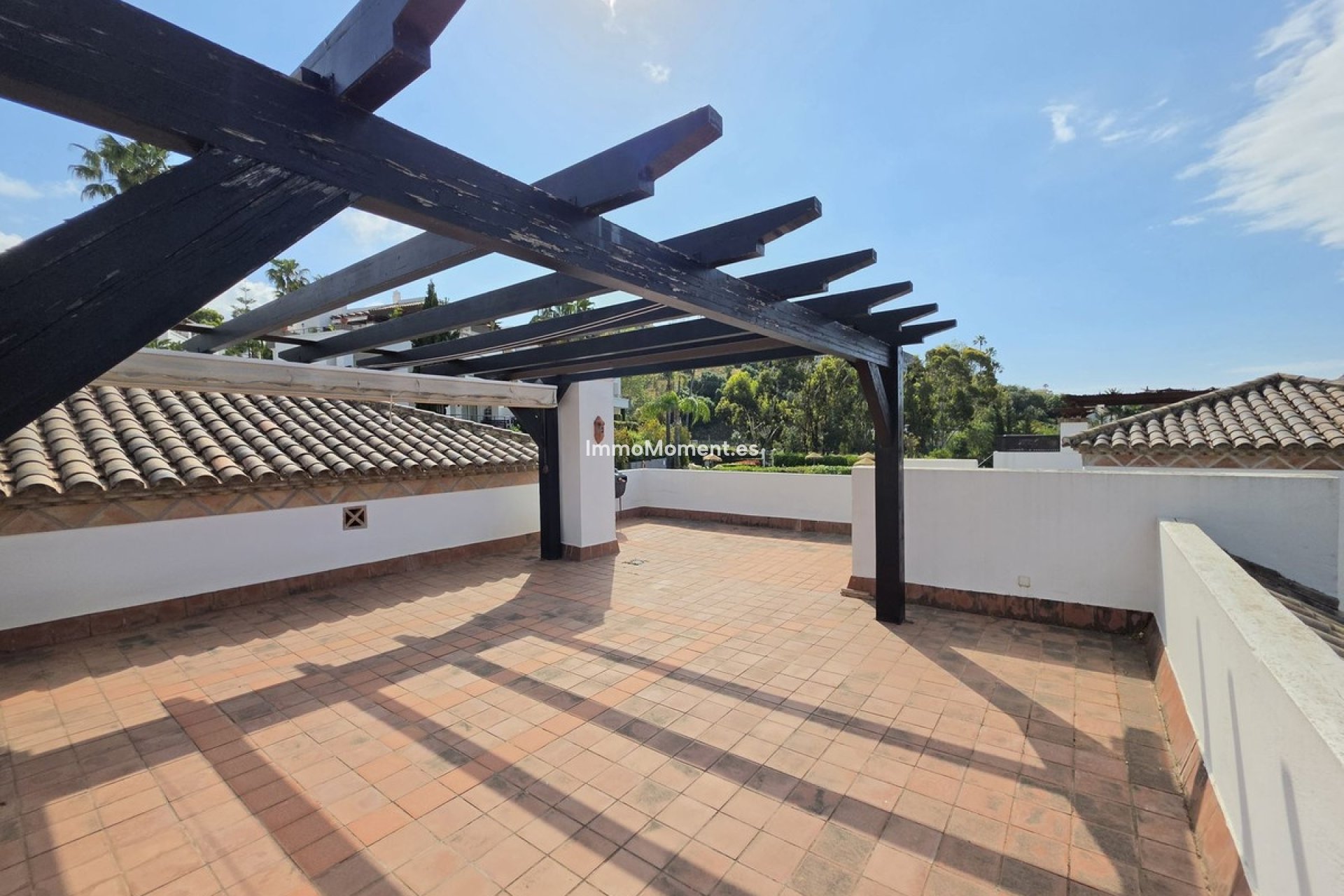 Resale - Apartment - Benahavís - Benahavís Centro