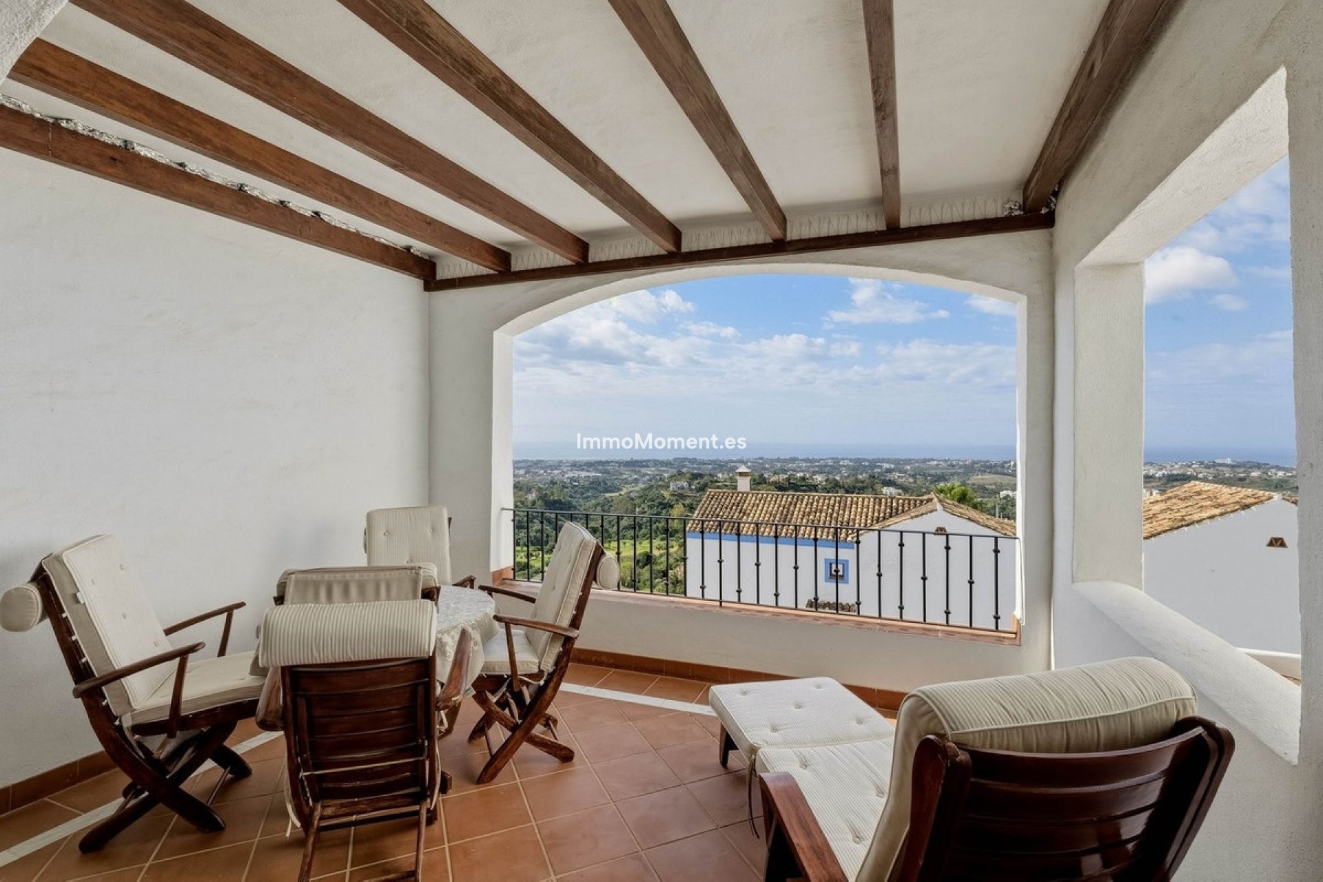 Resale - Apartment - Benahavís - Benahavís Centro