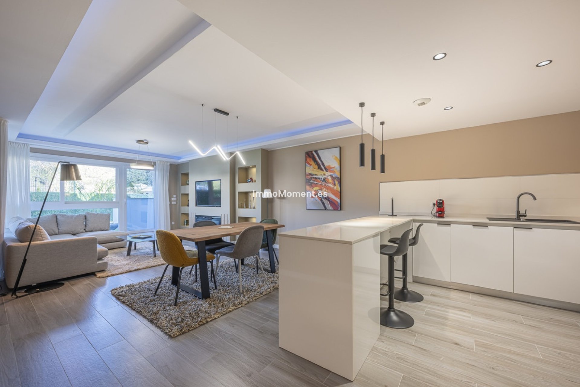 Resale - Apartment - Benahavís - Benahavís Centro