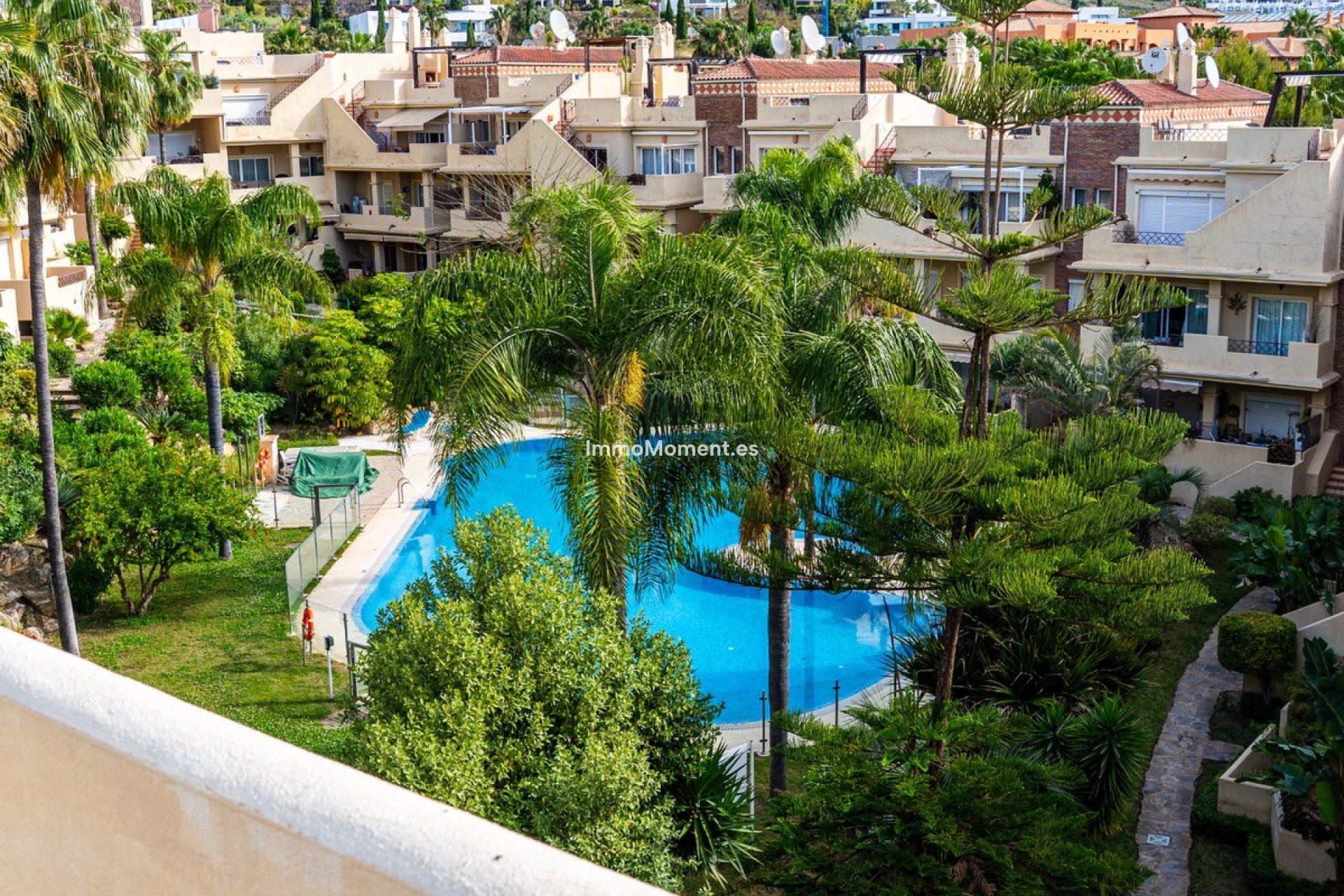 Resale - Apartment - Benahavís - Benahavís Centro