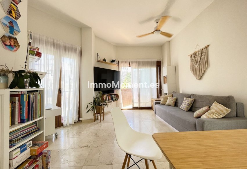 Resale - Apartment - Benahavís - Benahavís Centro