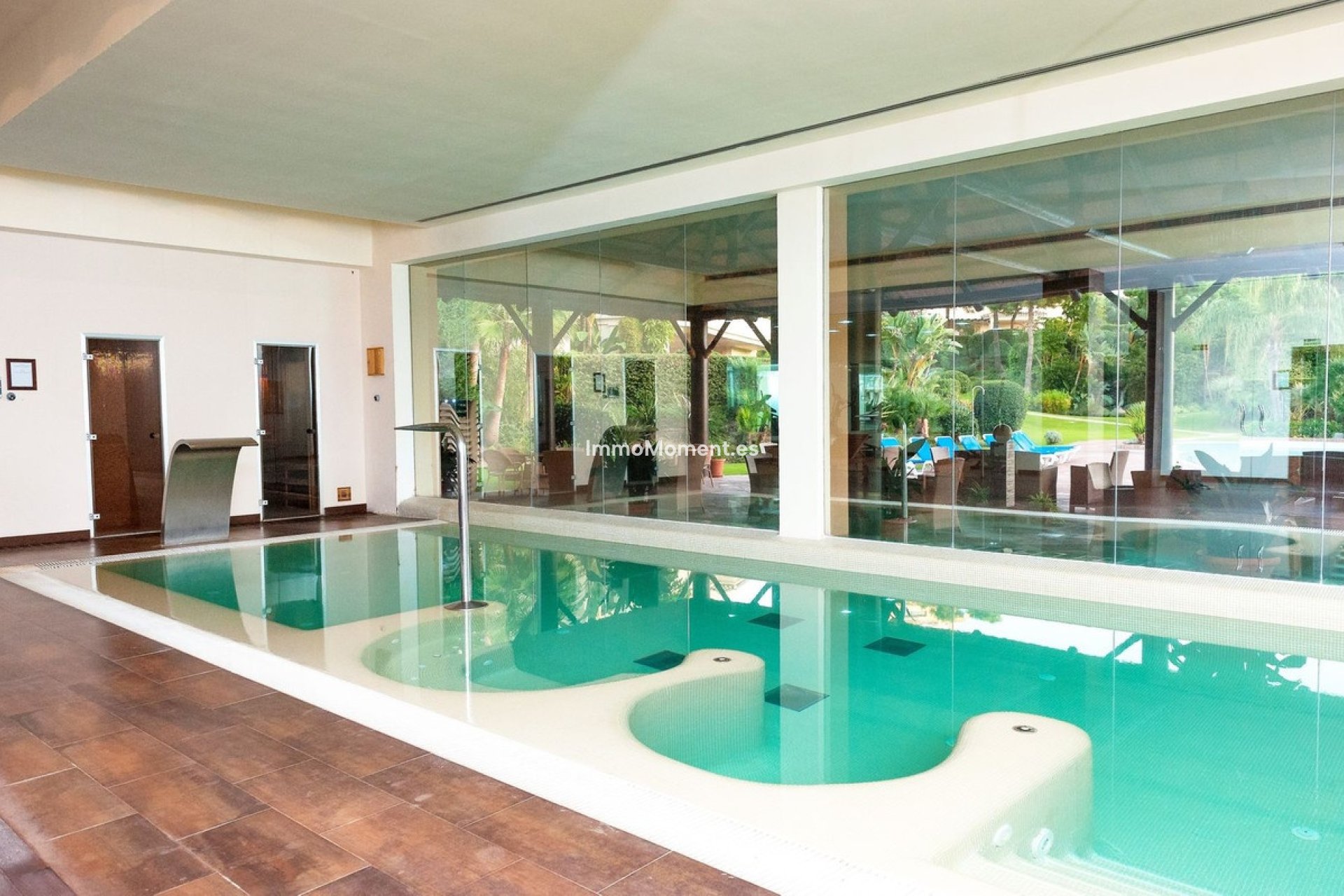Resale - Apartment - Benahavís - Benahavís Centro
