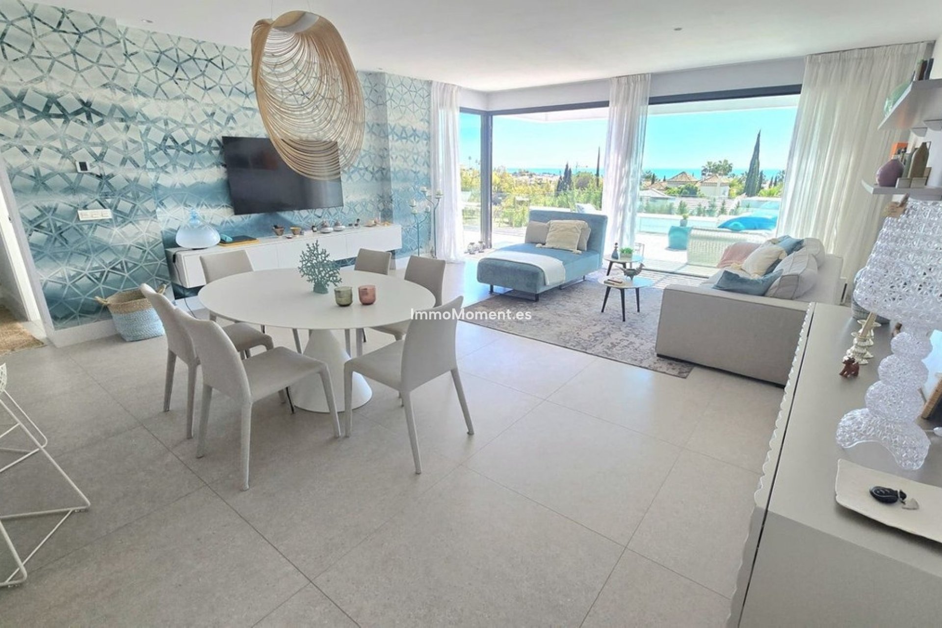 Resale - Apartment - Benahavís - Benahavís Centro