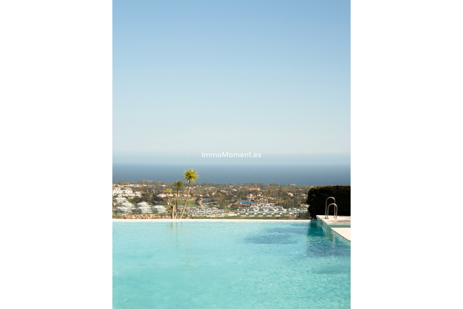 Resale - Apartment - Benahavís - Benahavís Centro