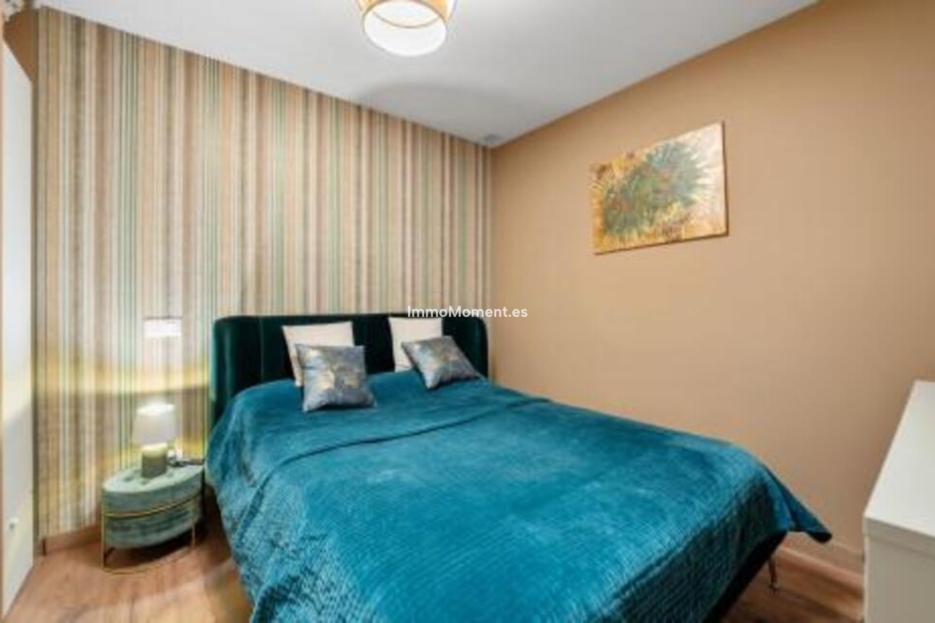 Resale - Apartment - Benahavís - Benahavís Centro