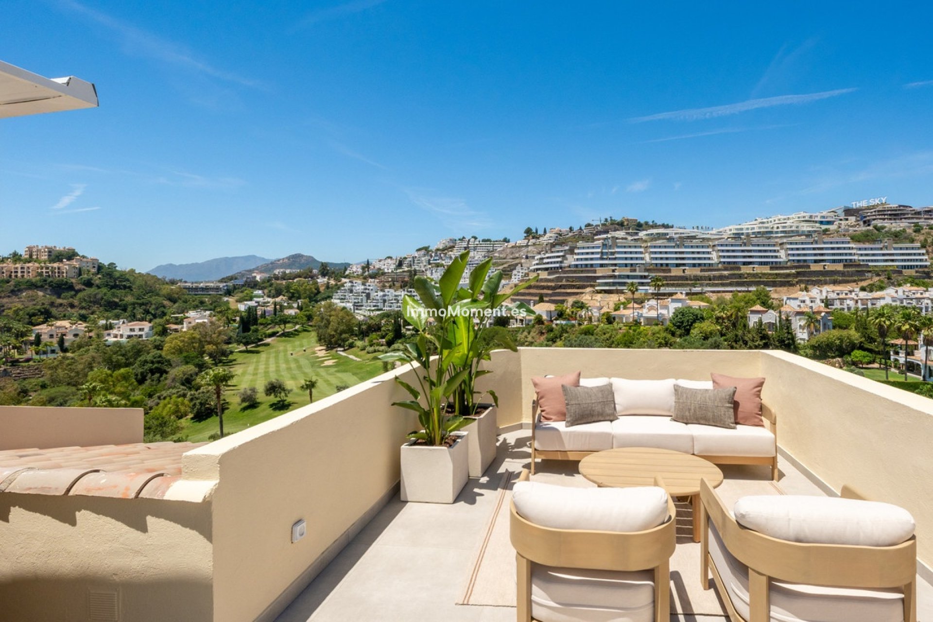 Resale - Apartment - Benahavís - Benahavís Centro