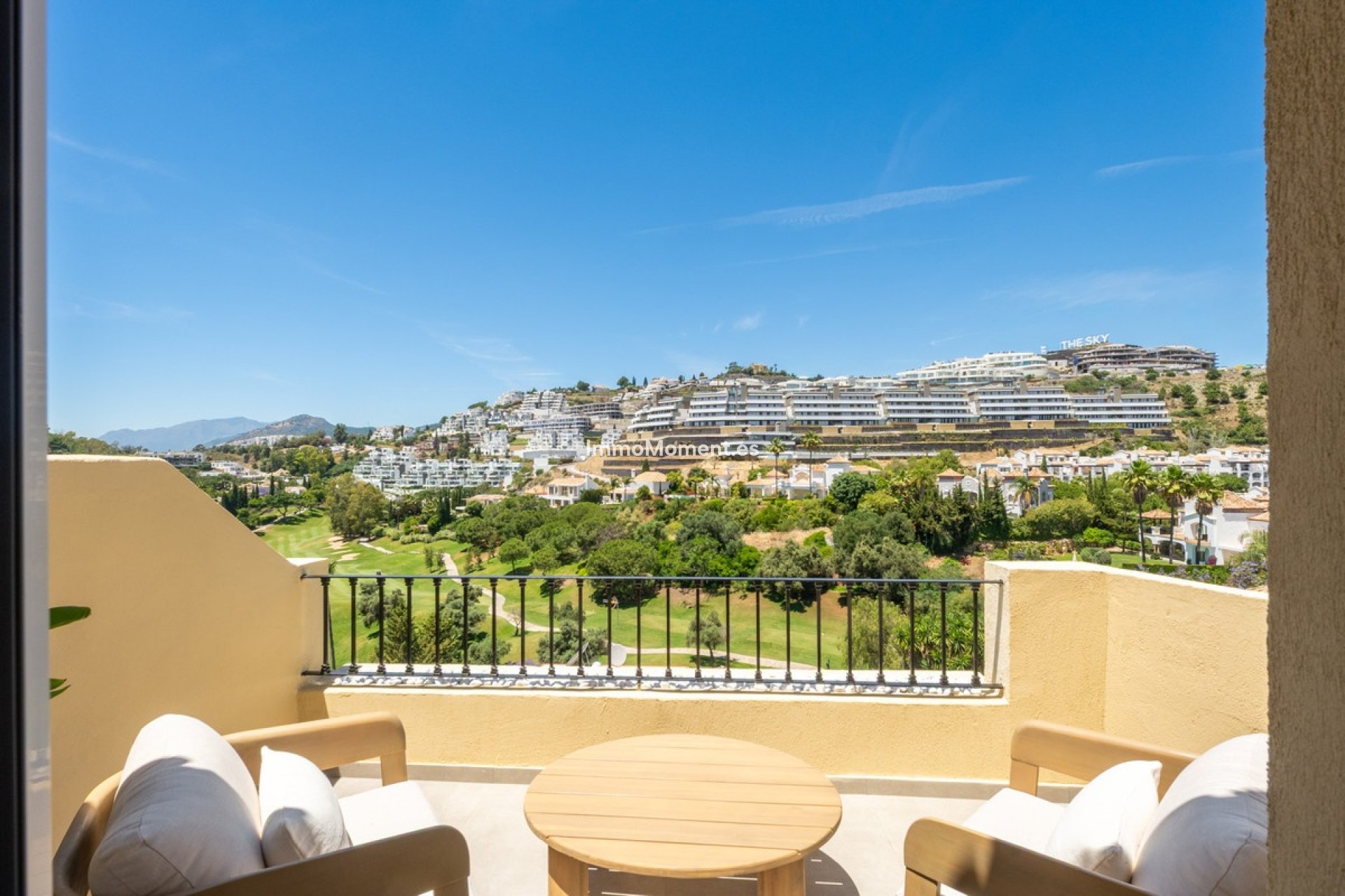 Resale - Apartment - Benahavís - Benahavís Centro