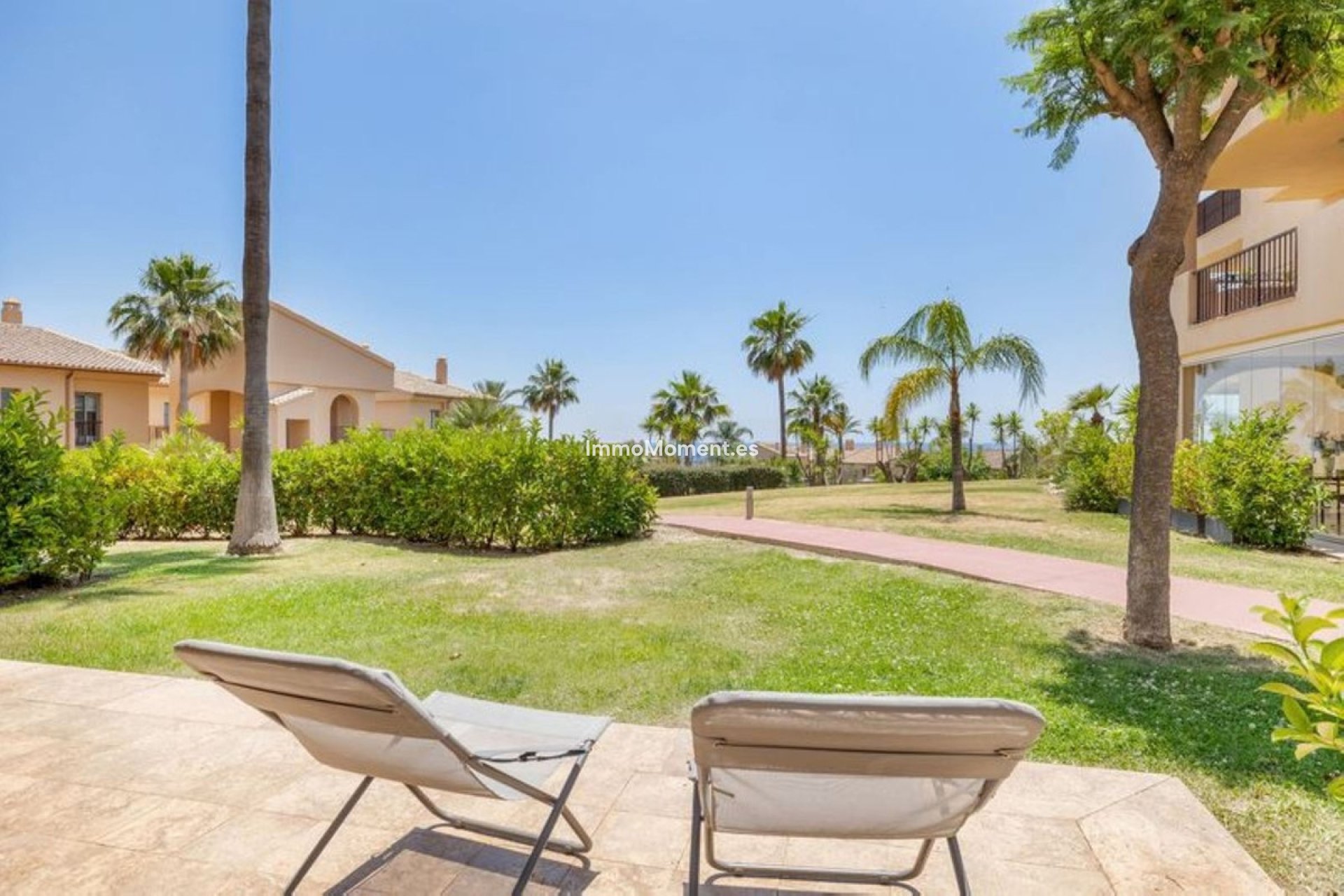 Resale - Apartment - Benahavís - Benahavís Centro