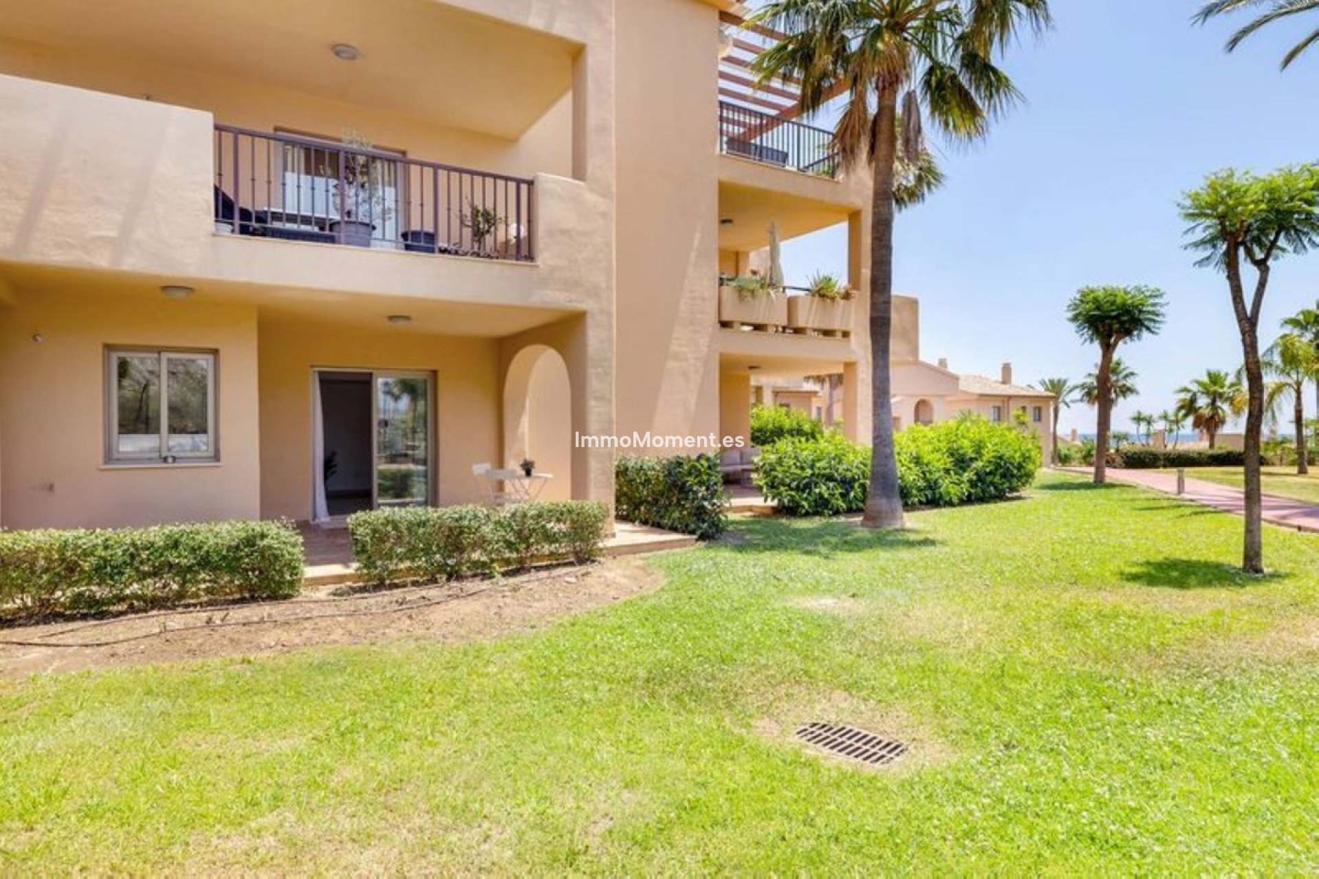 Resale - Apartment - Benahavís - Benahavís Centro