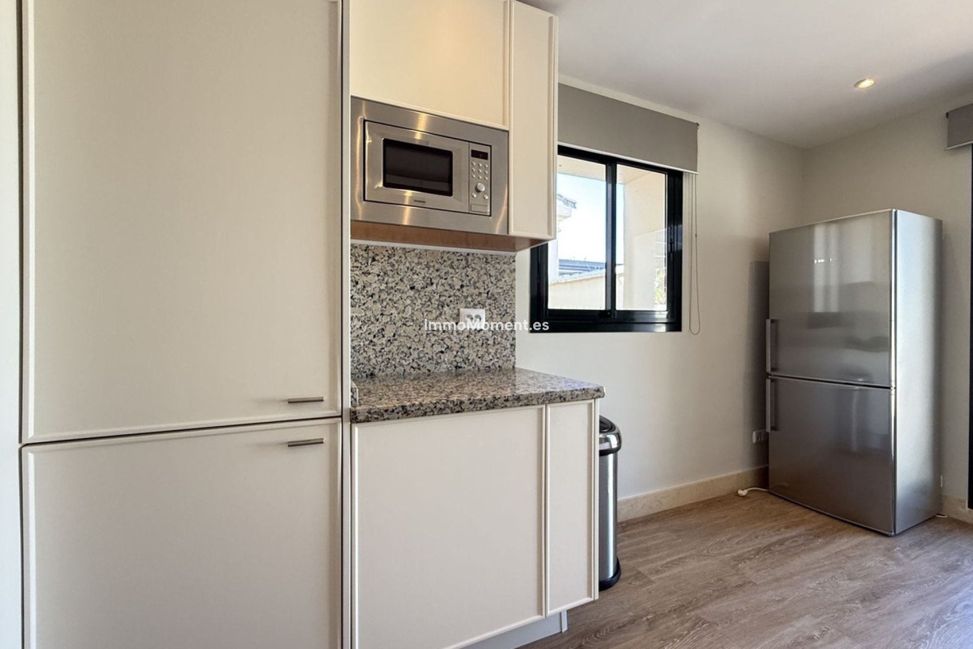 Resale - Apartment - Benahavís - Benahavís Centro