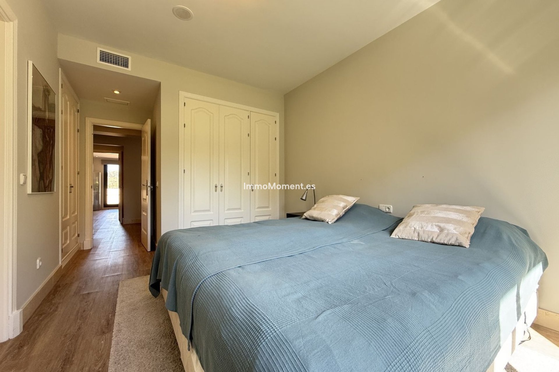 Resale - Apartment - Benahavís - Benahavís Centro