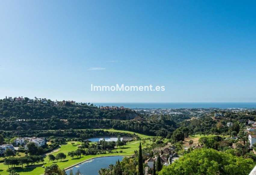 Resale - Apartment - Benahavís - Benahavís Centro