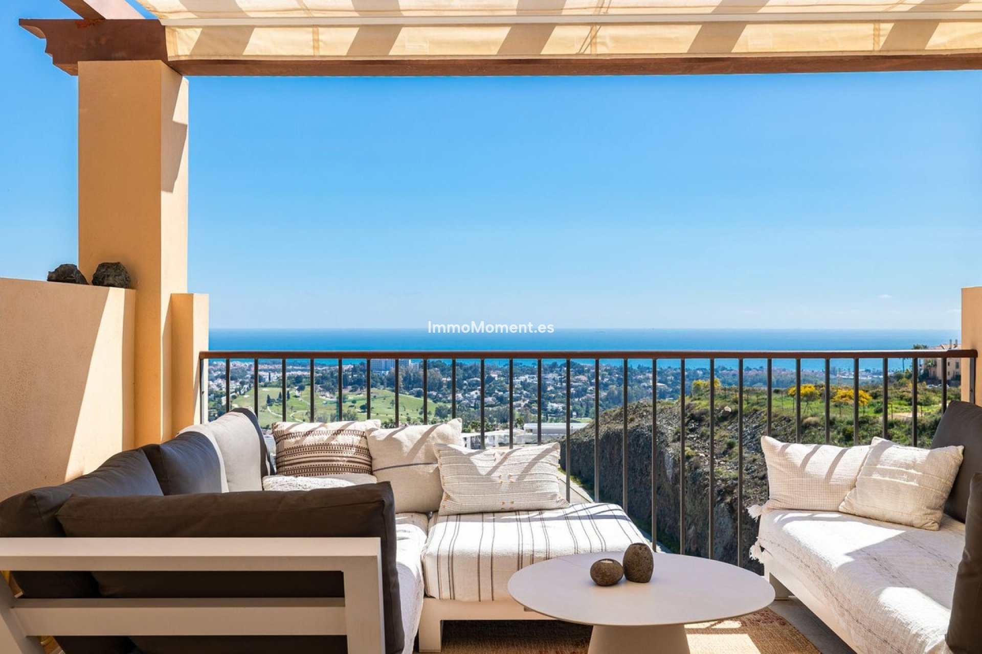 Resale - Apartment - Benahavís - Benahavís Centro