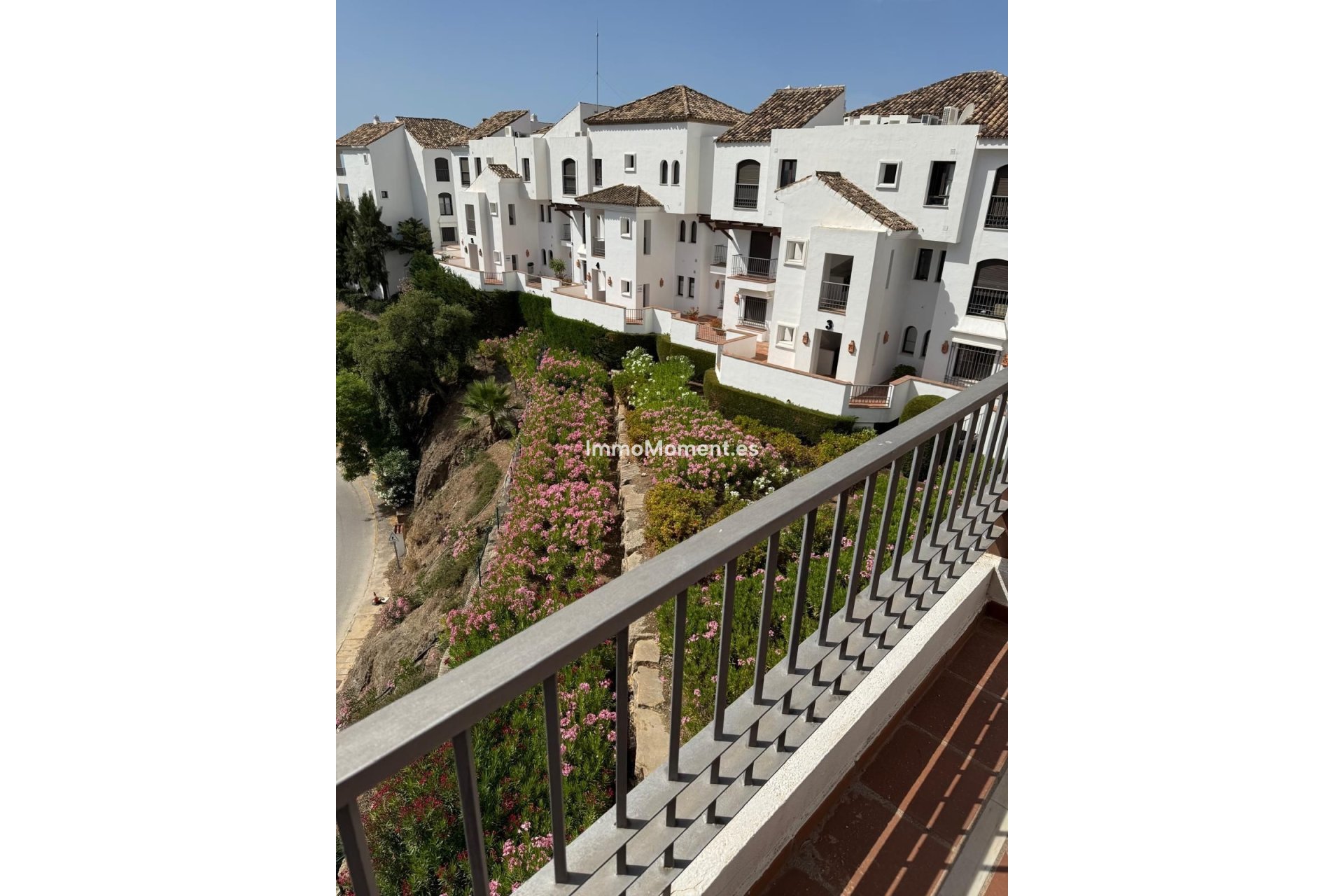 Resale - Apartment - Benahavís - Benahavís Centro