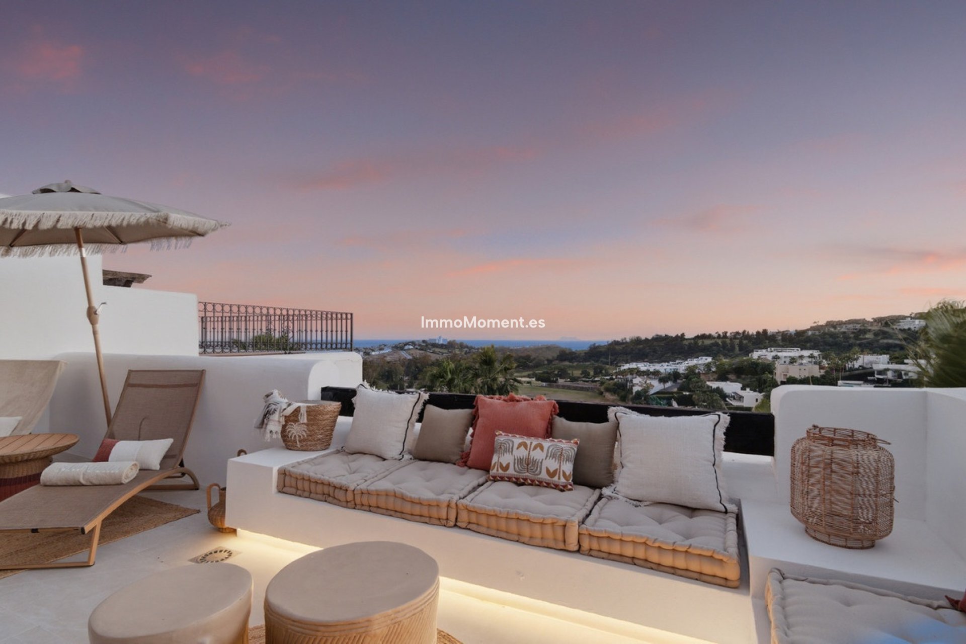 Resale - Apartment - Benahavís - Benahavís Centro