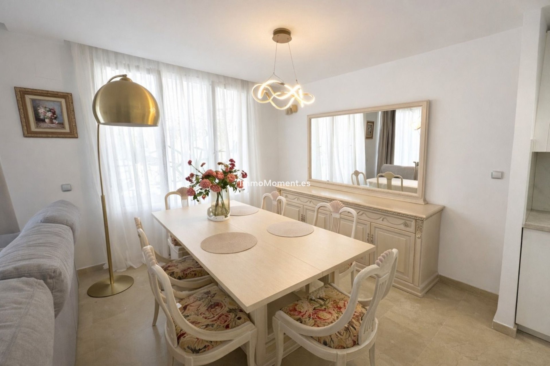 Resale - Apartment - Benahavís - Benahavís Centro