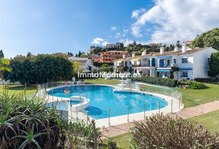 Resale - Apartment - Benahavís - Benahavís Centro