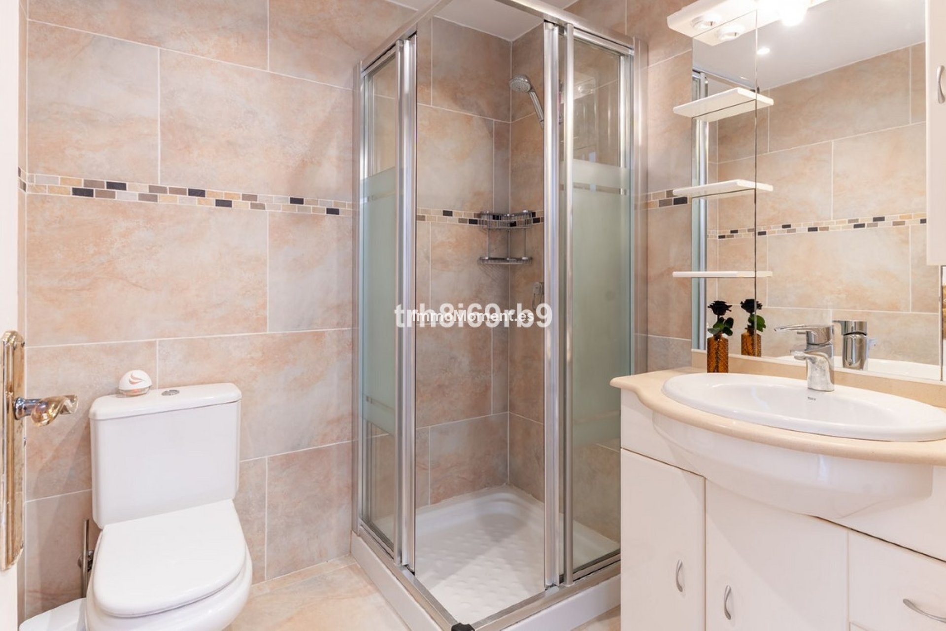 Resale - Apartment - Benahavís - Benahavís Centro