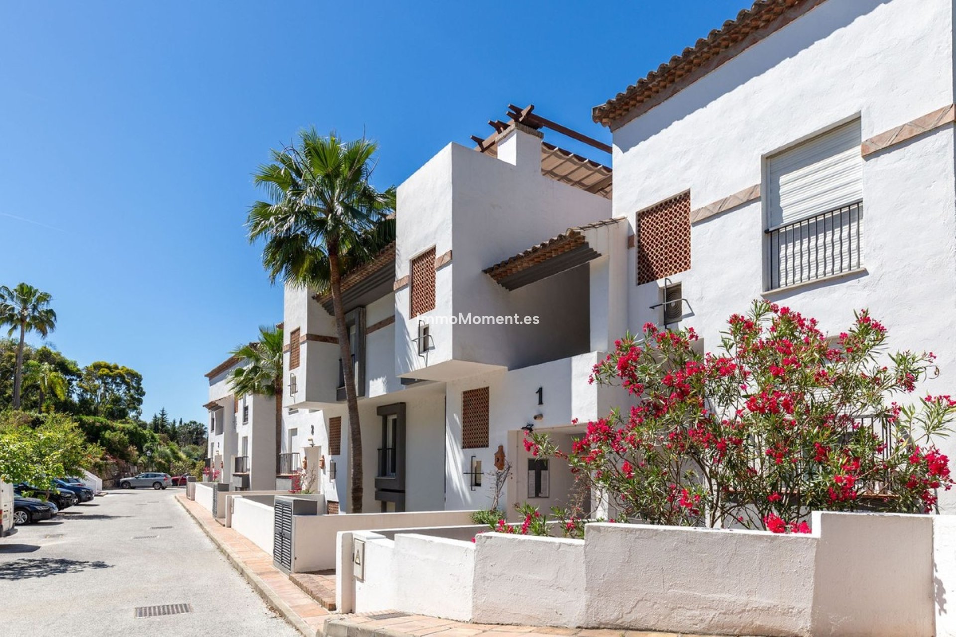 Resale - Apartment - Benahavís - Benahavís Centro