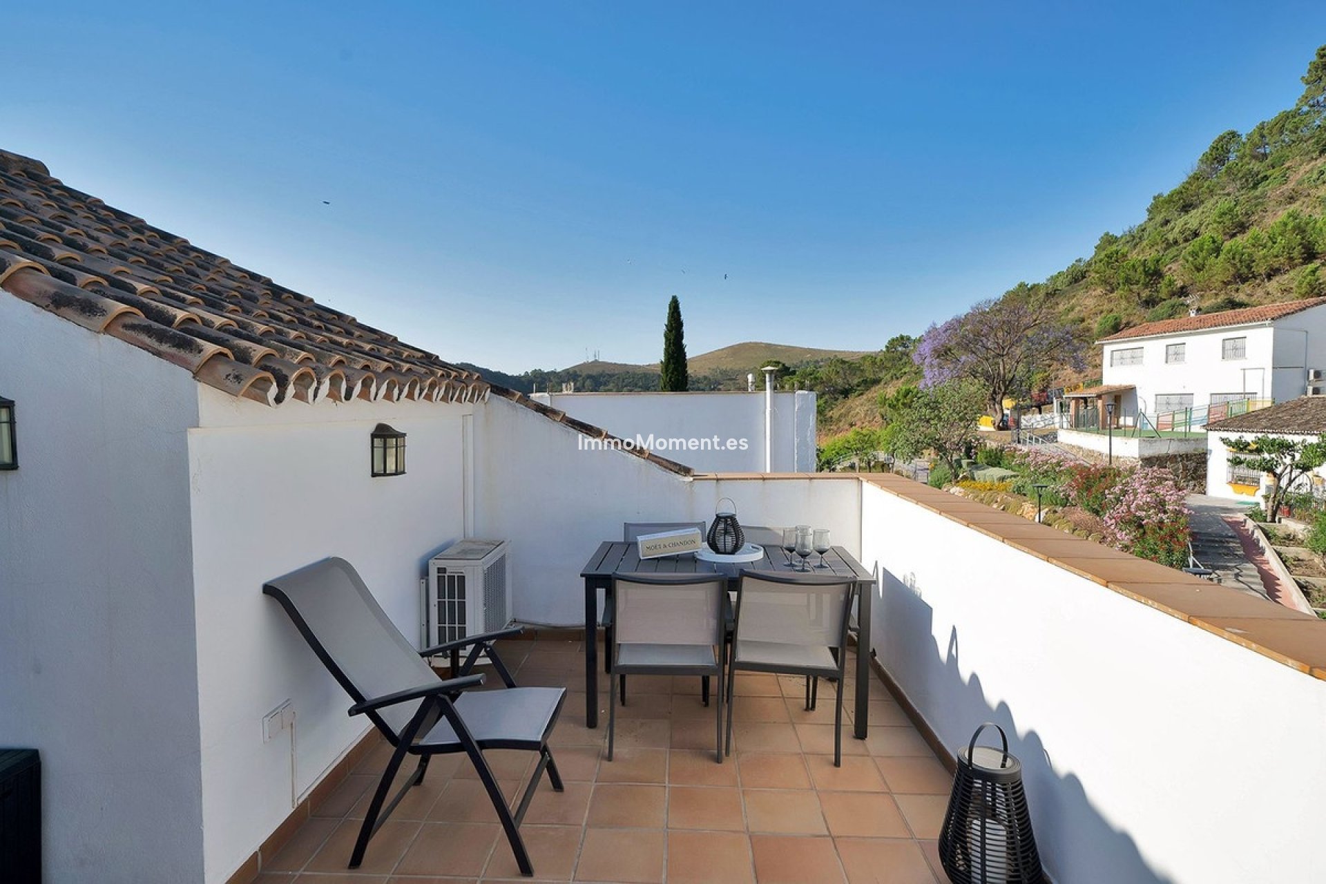 Resale - Apartment - Benahavís - Benahavís Centro