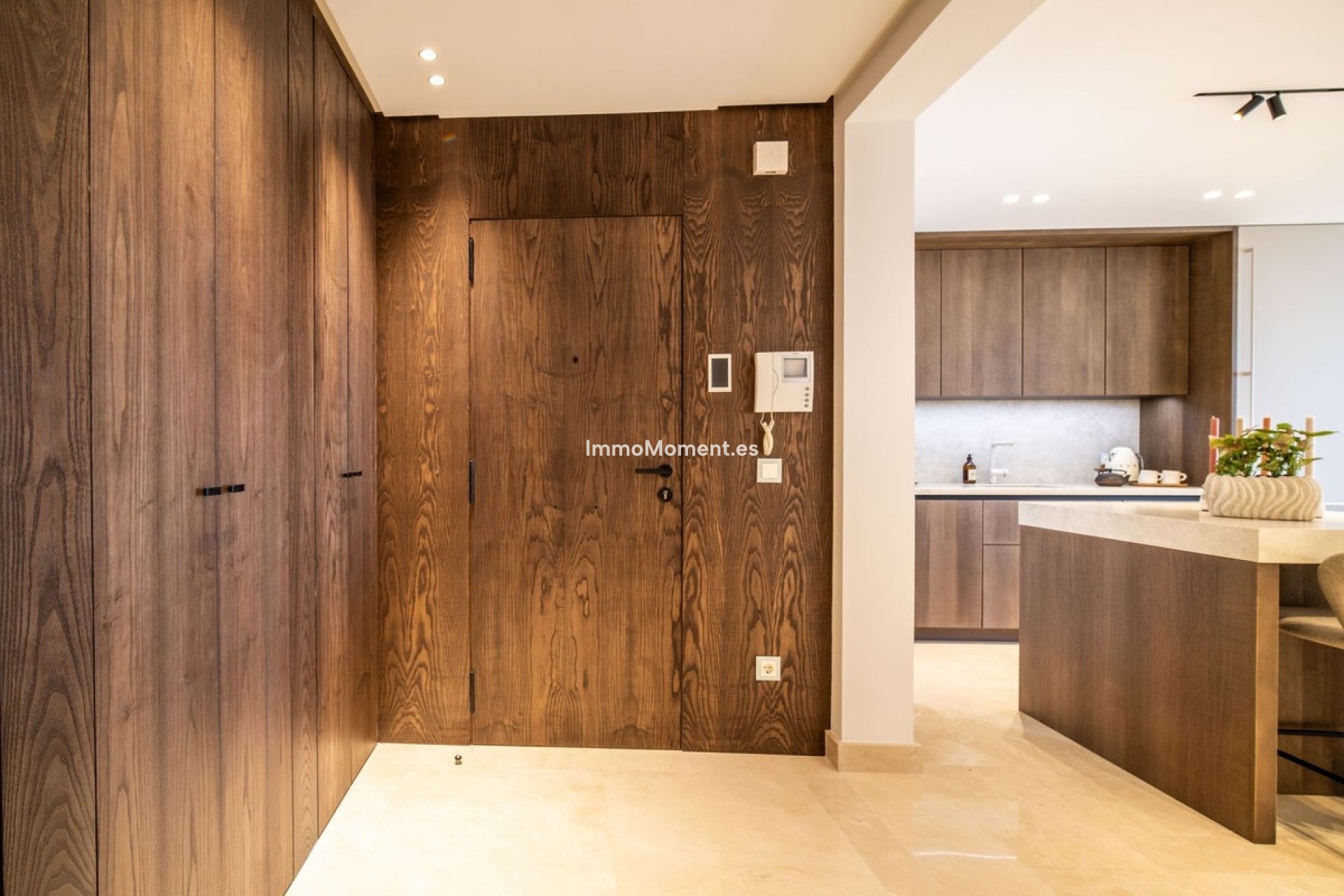 Resale - Apartment - Benahavís - Benahavís Centro