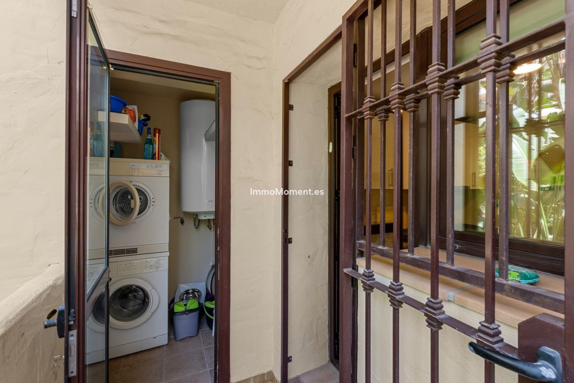 Resale - Apartment - Benahavís - Benahavís Centro