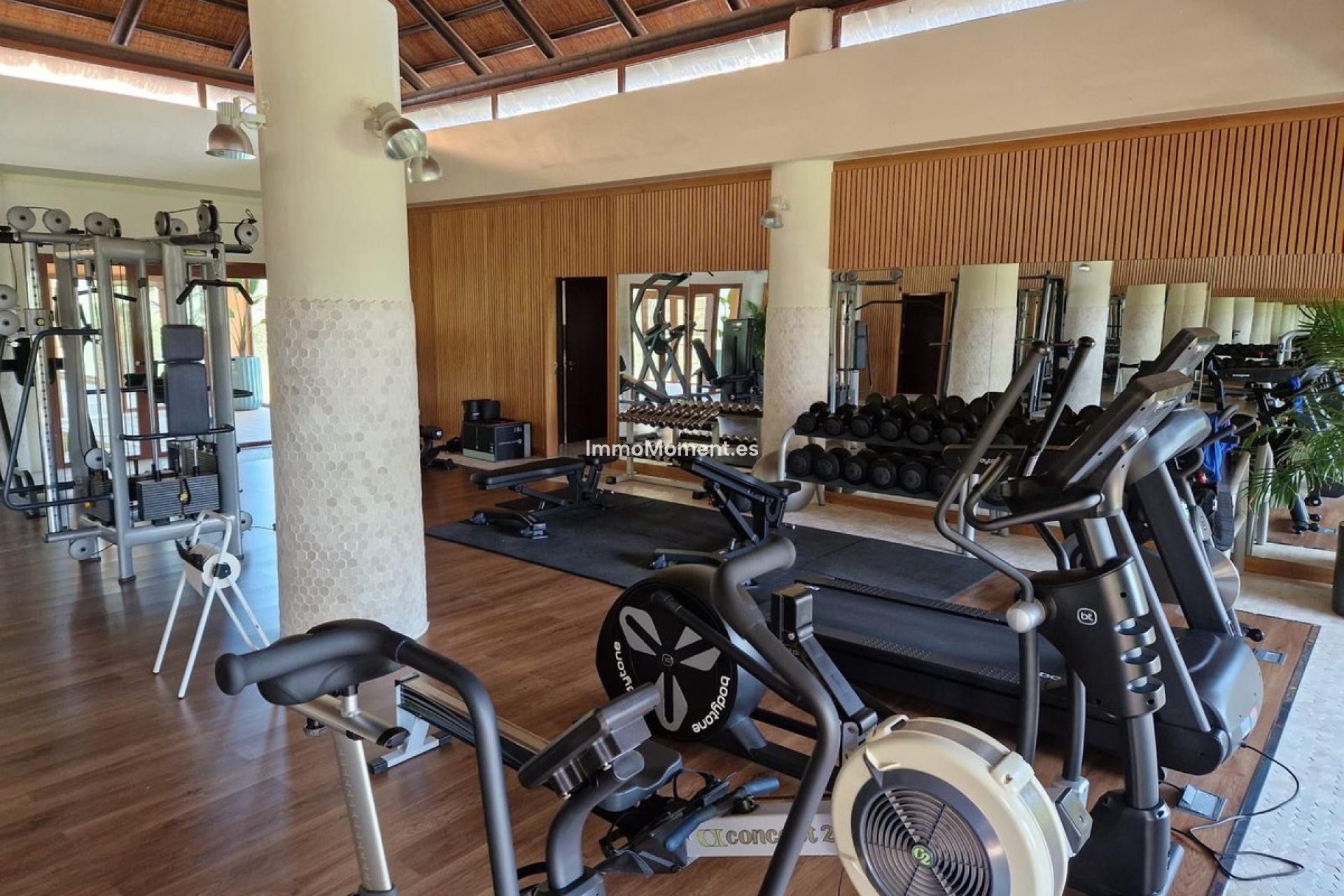 Resale - Apartment - Benahavís - Benahavís Centro