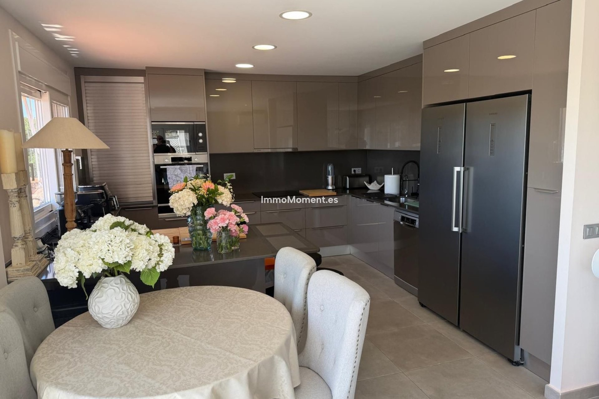 Resale - Apartment - Benahavís - Benahavís Centro