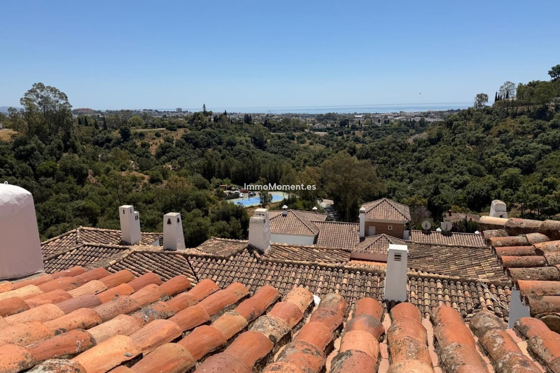 Resale - Apartment - Benahavís - Benahavís Centro