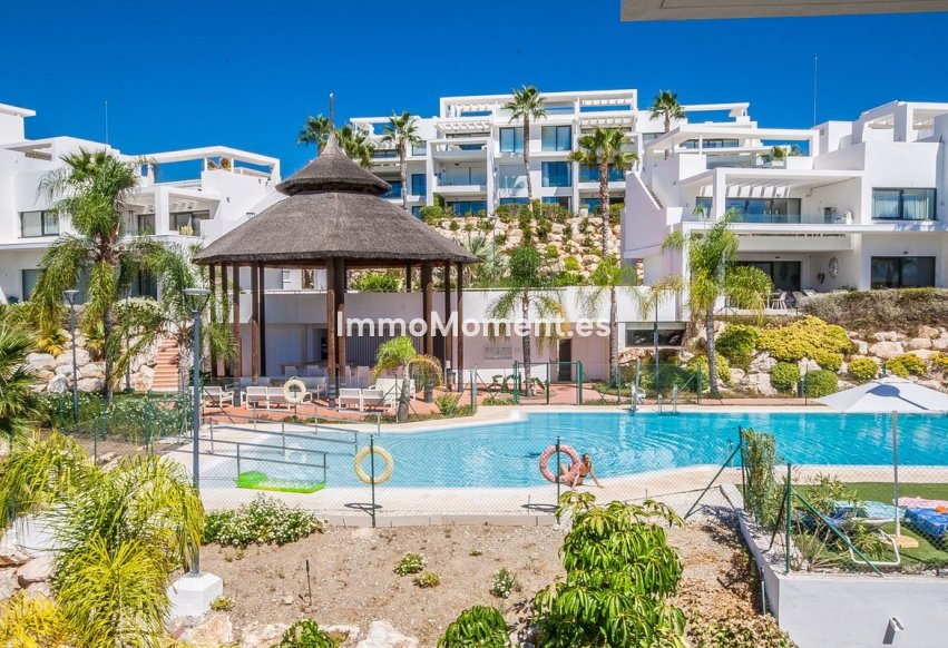 Resale - Apartment - Benahavís - Benahavís Centro