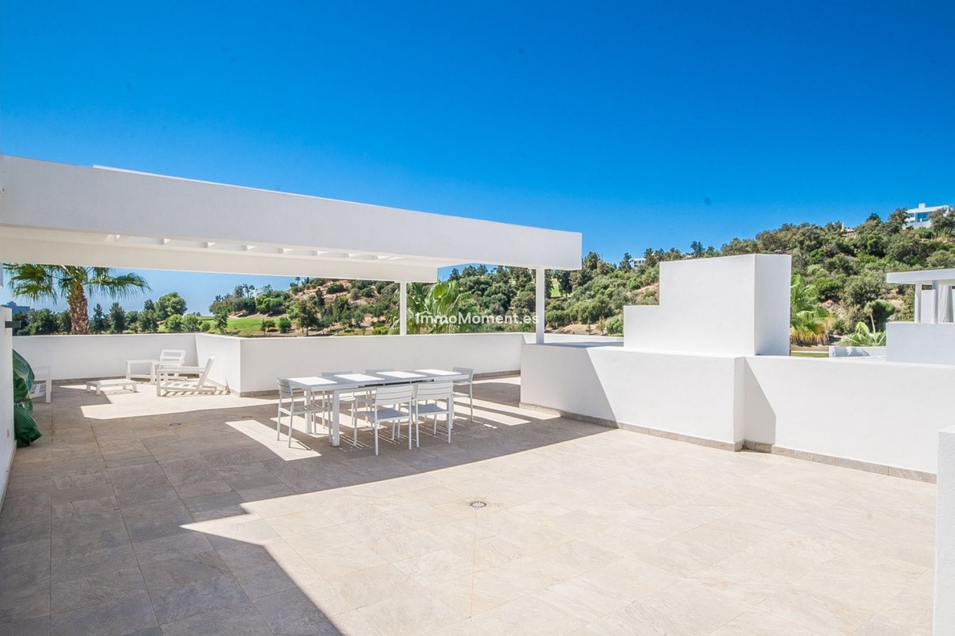 Resale - Apartment - Benahavís - Benahavís Centro